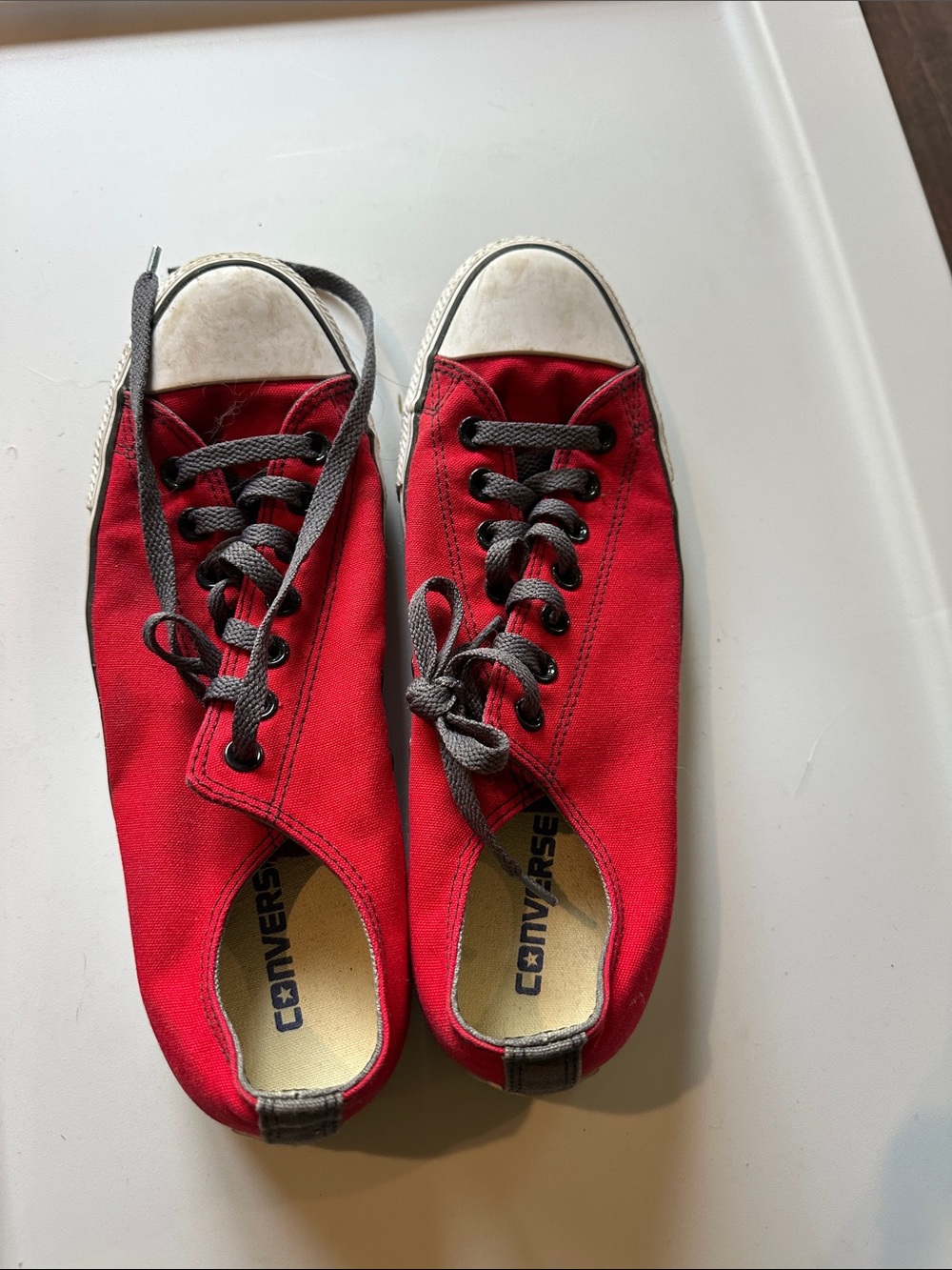 Converse Men’s Red Low-Top Canvas Sneakers with Gray Laces